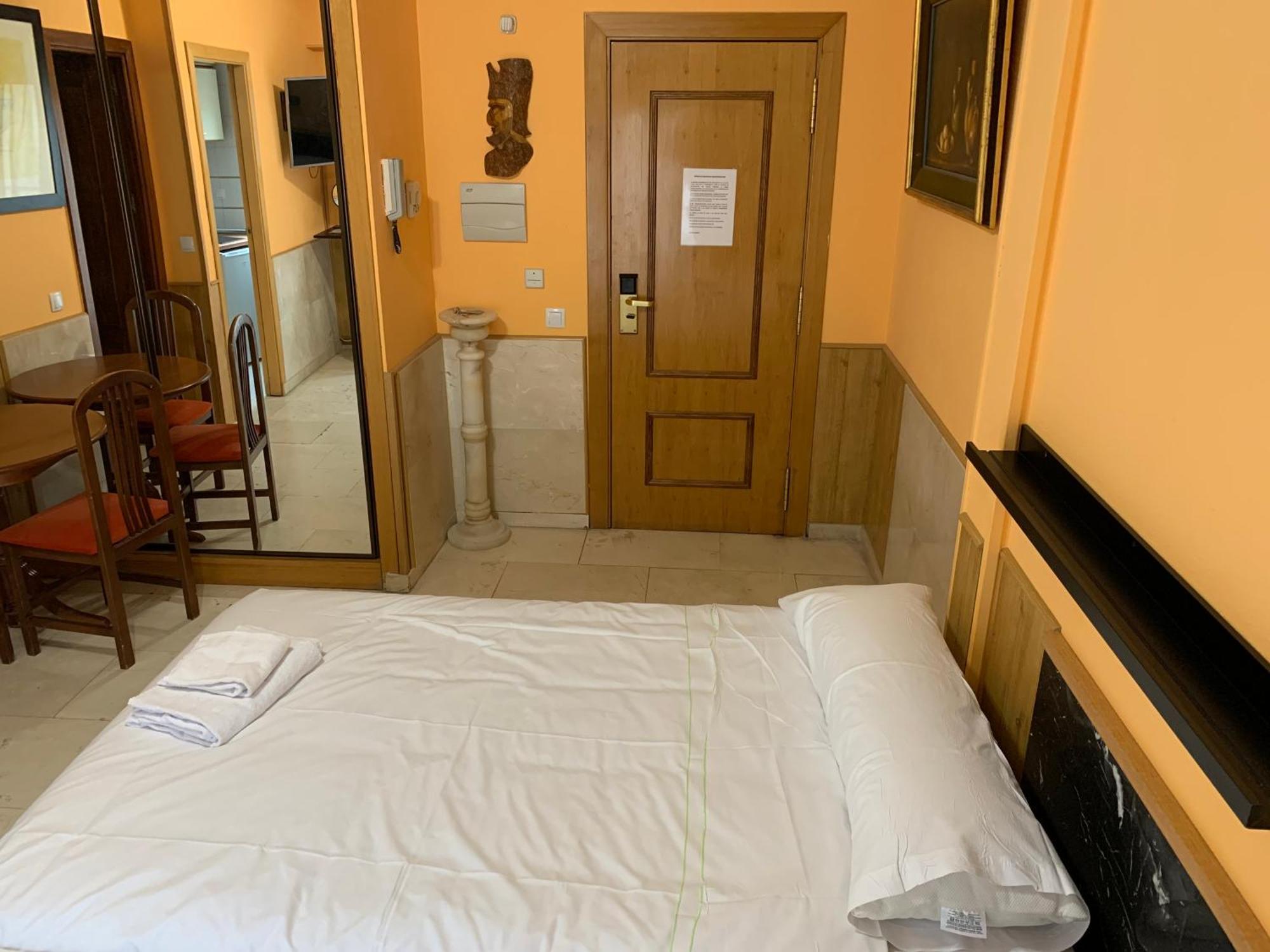 Apartamentos Y Estudios Torr En Madrid - Chamartin Con Wifi Gratis Exterior foto